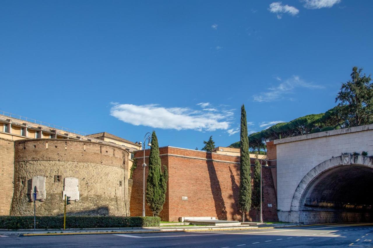 Fornaci Vatican Flat Rom